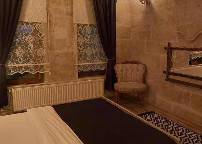 Vaveyla Cave فندق