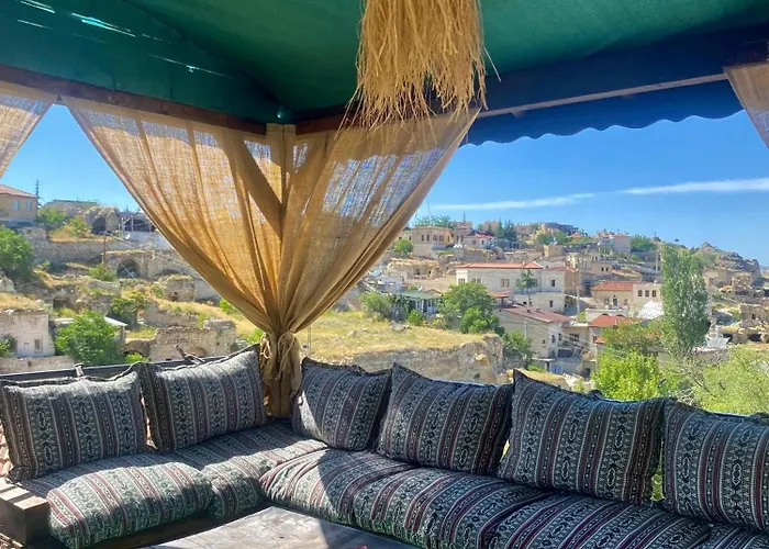 ホテル Vaveyla Cave *